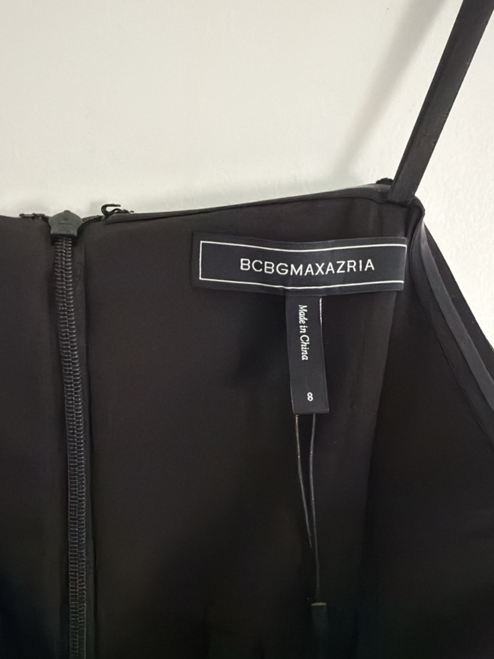NWT BCBGMaxAzria Pleaded Gown in Black Size 8 - Picture 8 of 9
